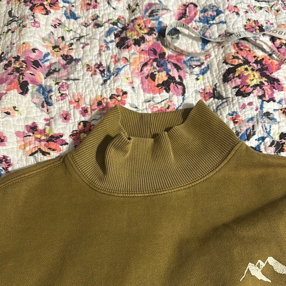 Aerie Green Crewneck Sweatshirt with Logo - Picture 5 of 7